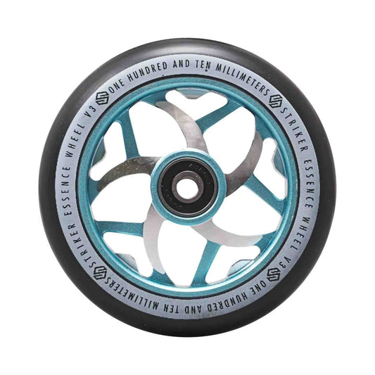 Striker Essence V3 Black Stunt Scooter Rolle