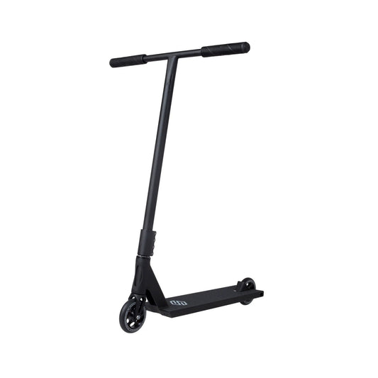 Striker Gravis Stunt Scooter