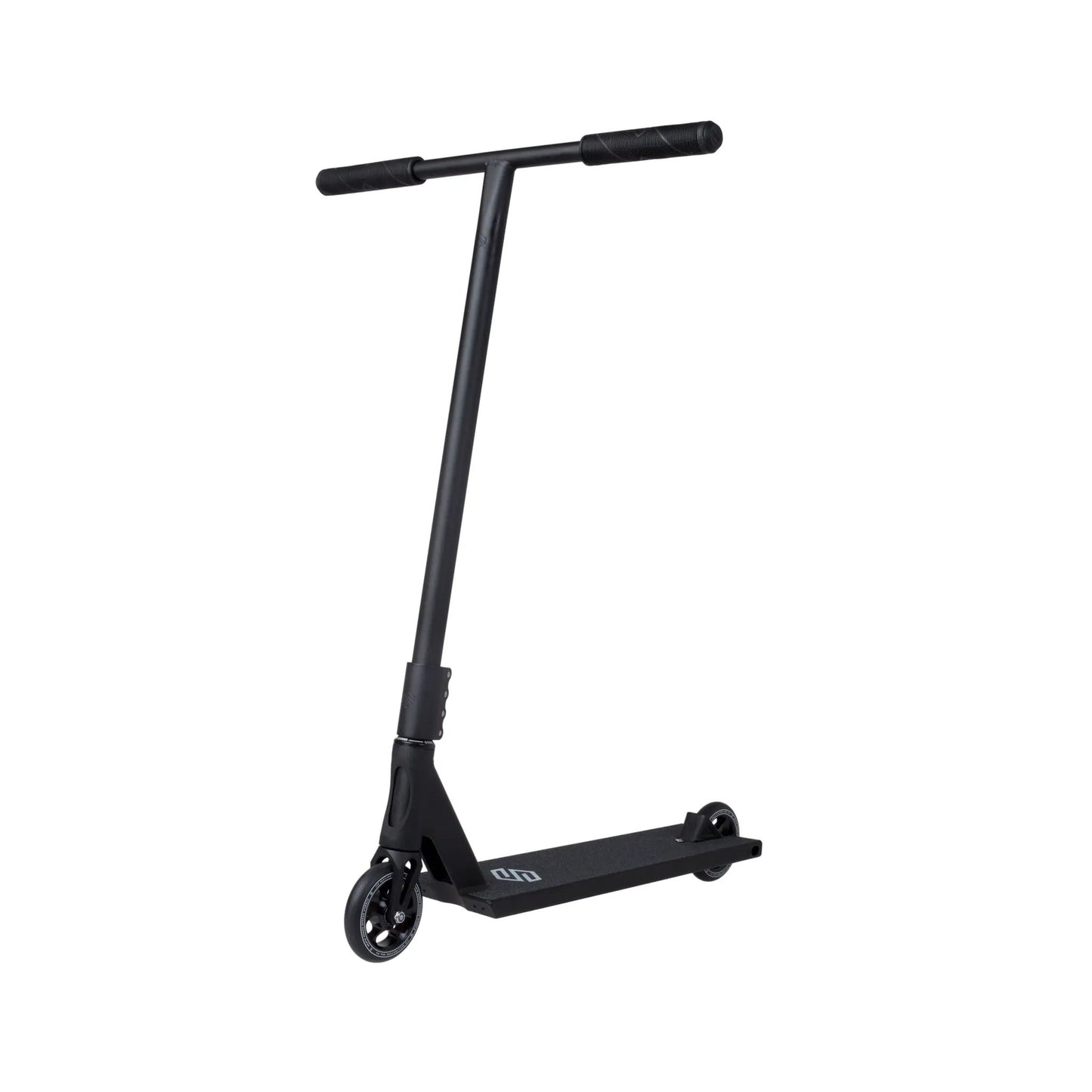 Striker Gravis Stunt Scooter
